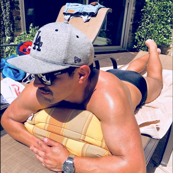 Meet your Posher, Andy - Picture 1 of 1